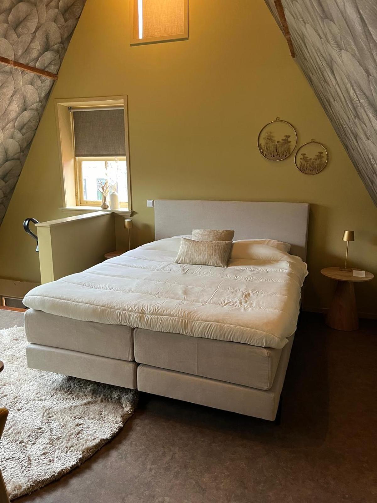 Appartement Bed Bij Bistro à Medemblik Extérieur photo